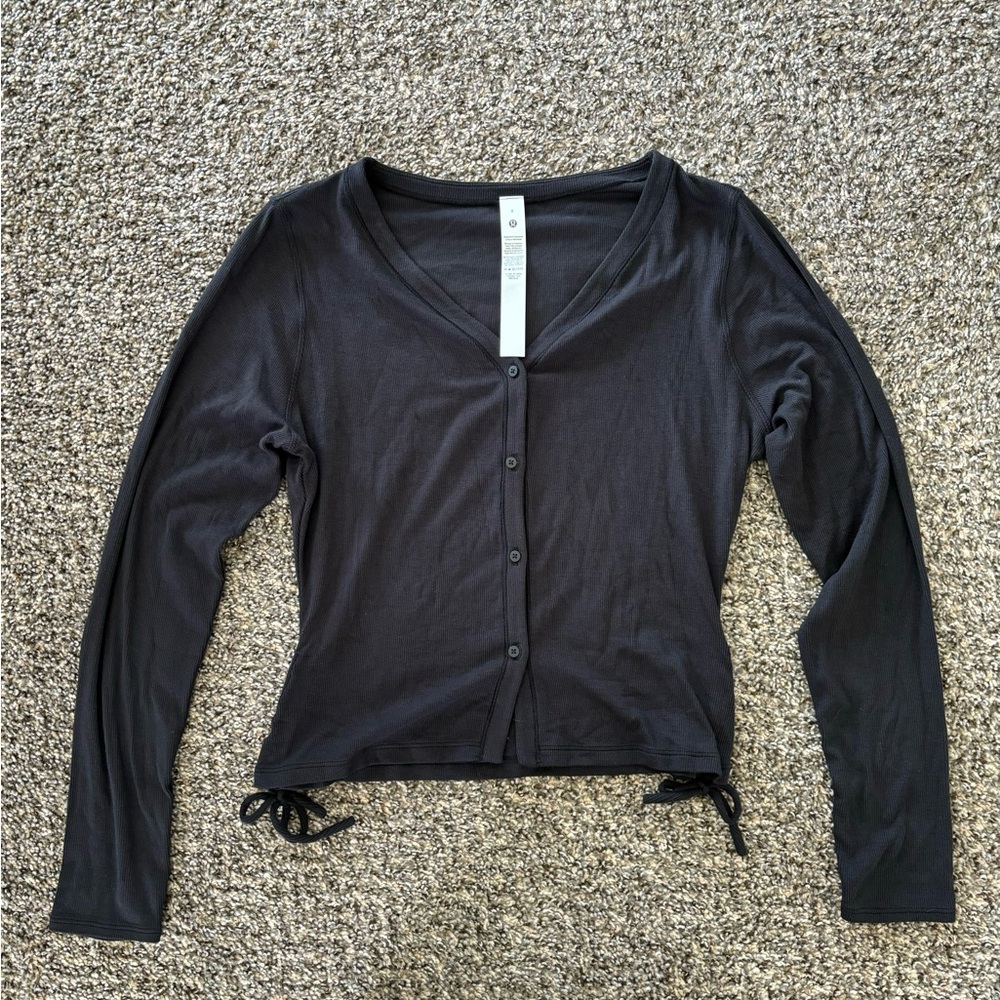 SOLD Lululemon side cinch cardigan